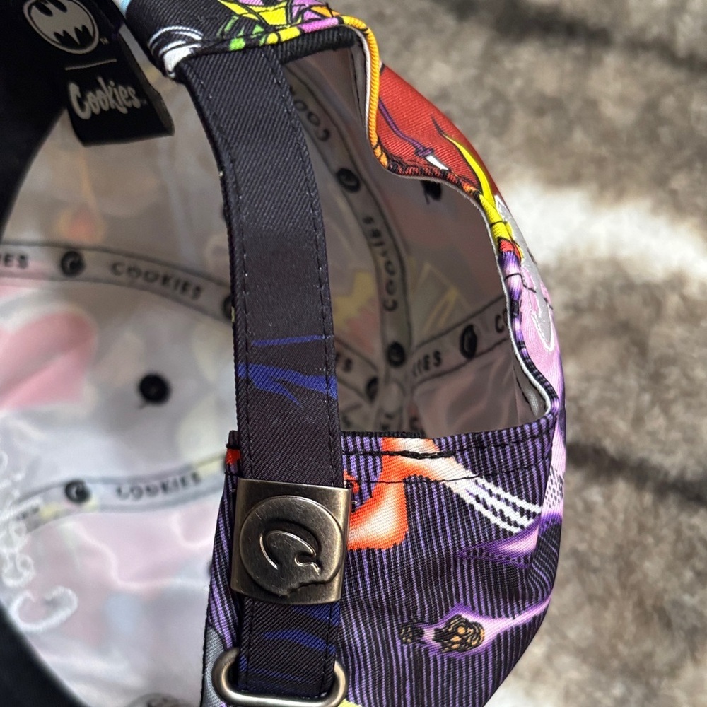 Colorful Graphic Cap - Picture 7 of 8